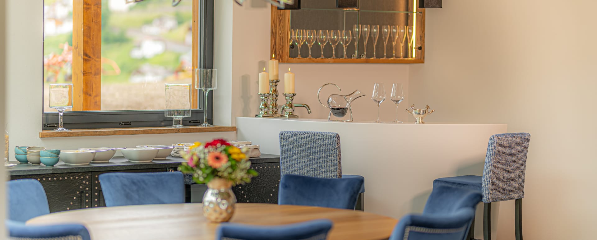 Dining Chalet 