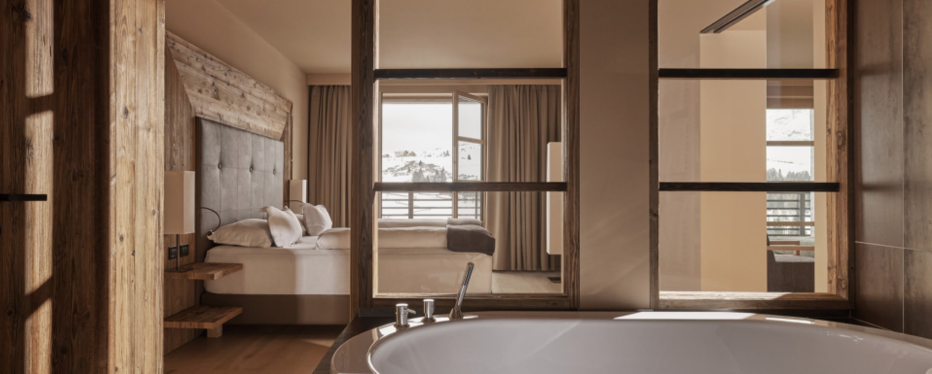 Suite Tub 