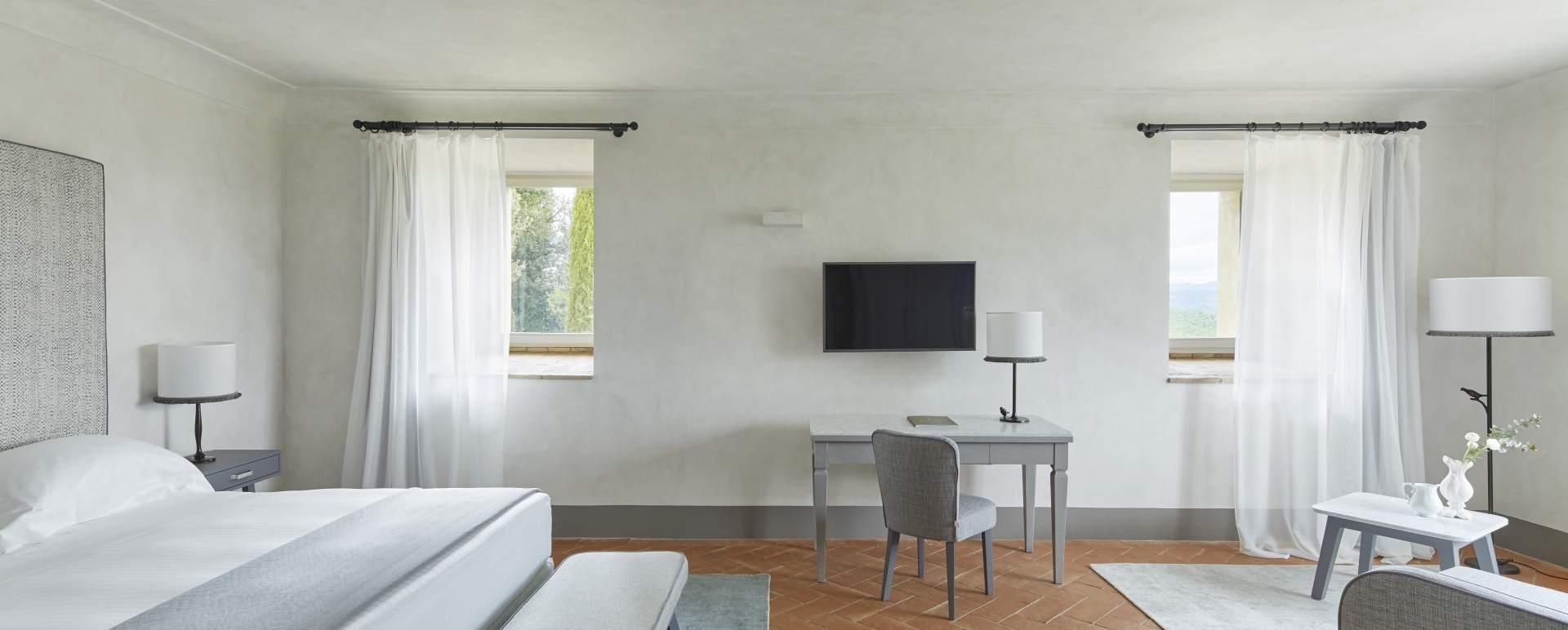 COMO Suite Master Bedroom 
