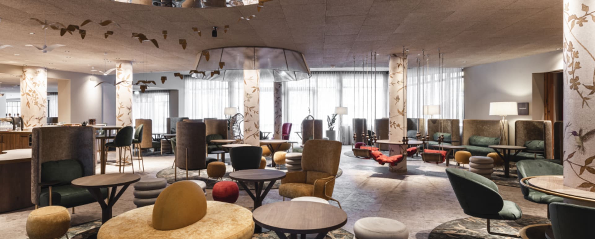 lobby bar 