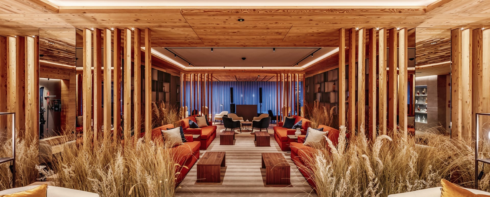 lobby2 