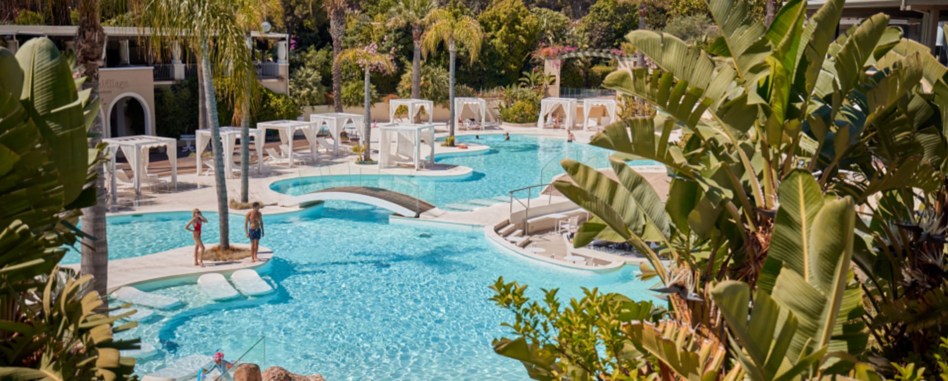 oasis Pool 