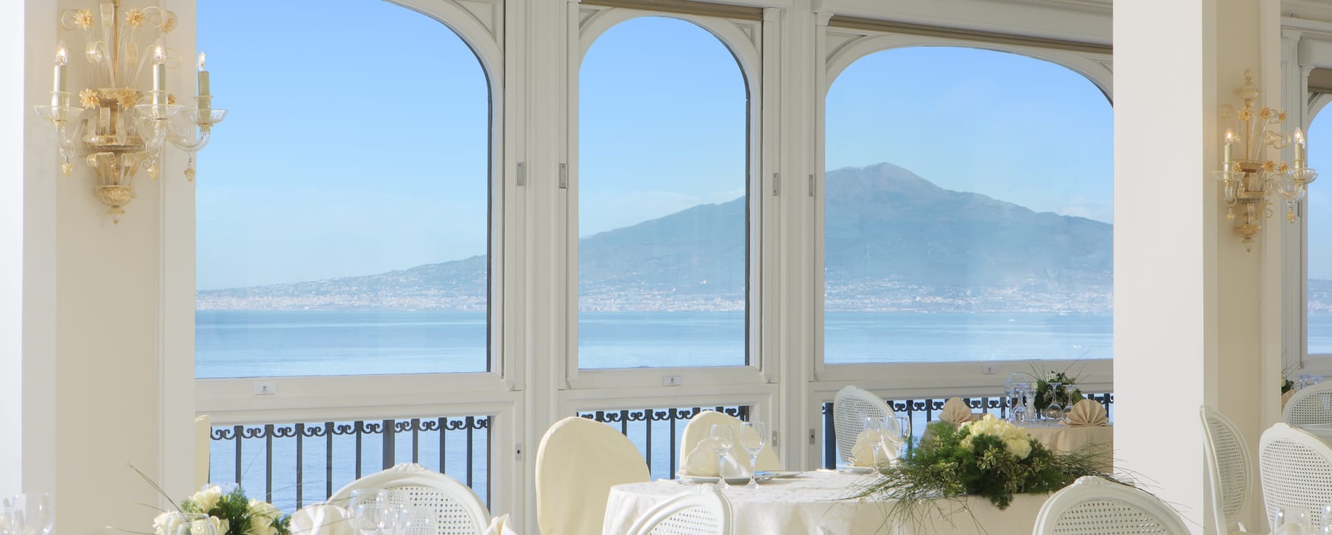 indoor restaurant 