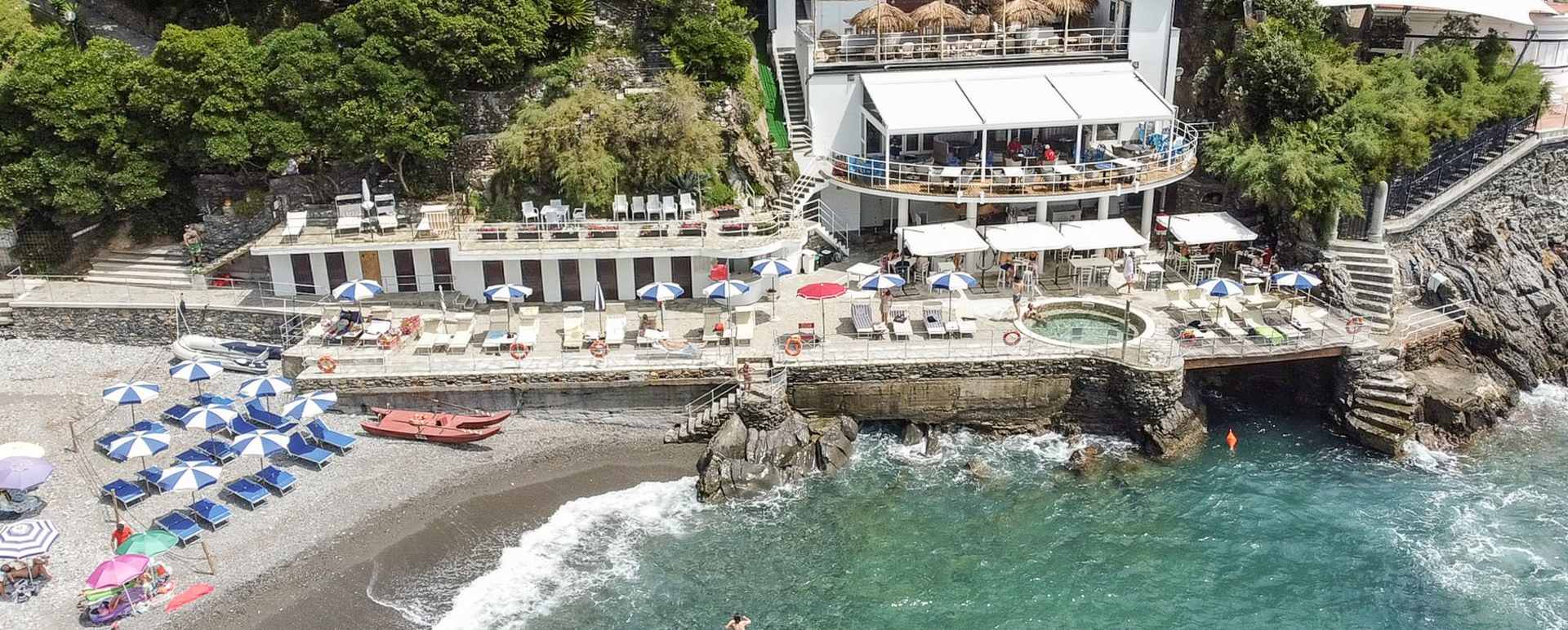 beach club  