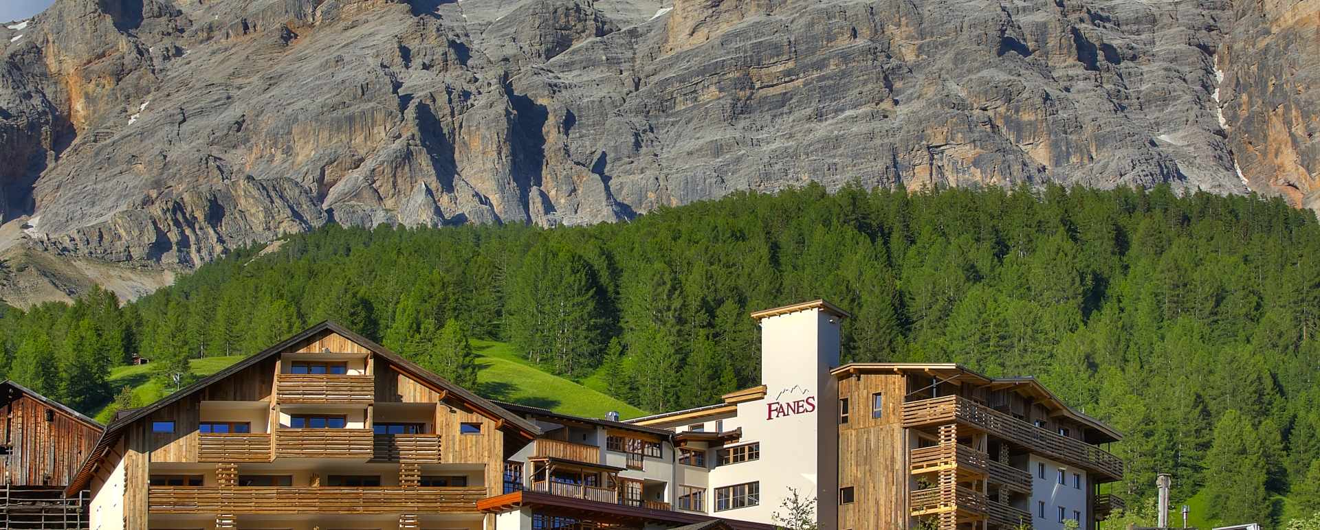 Exterior - Hotel Fanes - Summer