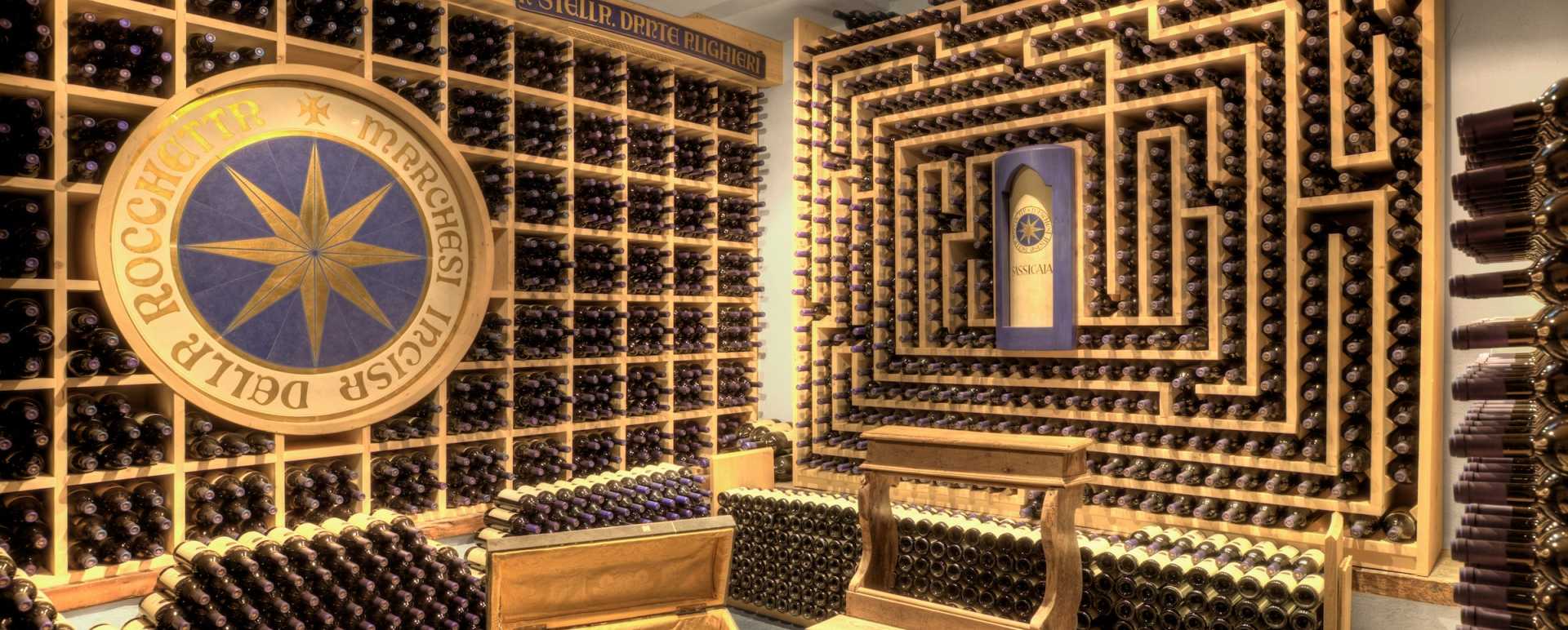 Mahatma wine cellar - Hotel La Perla