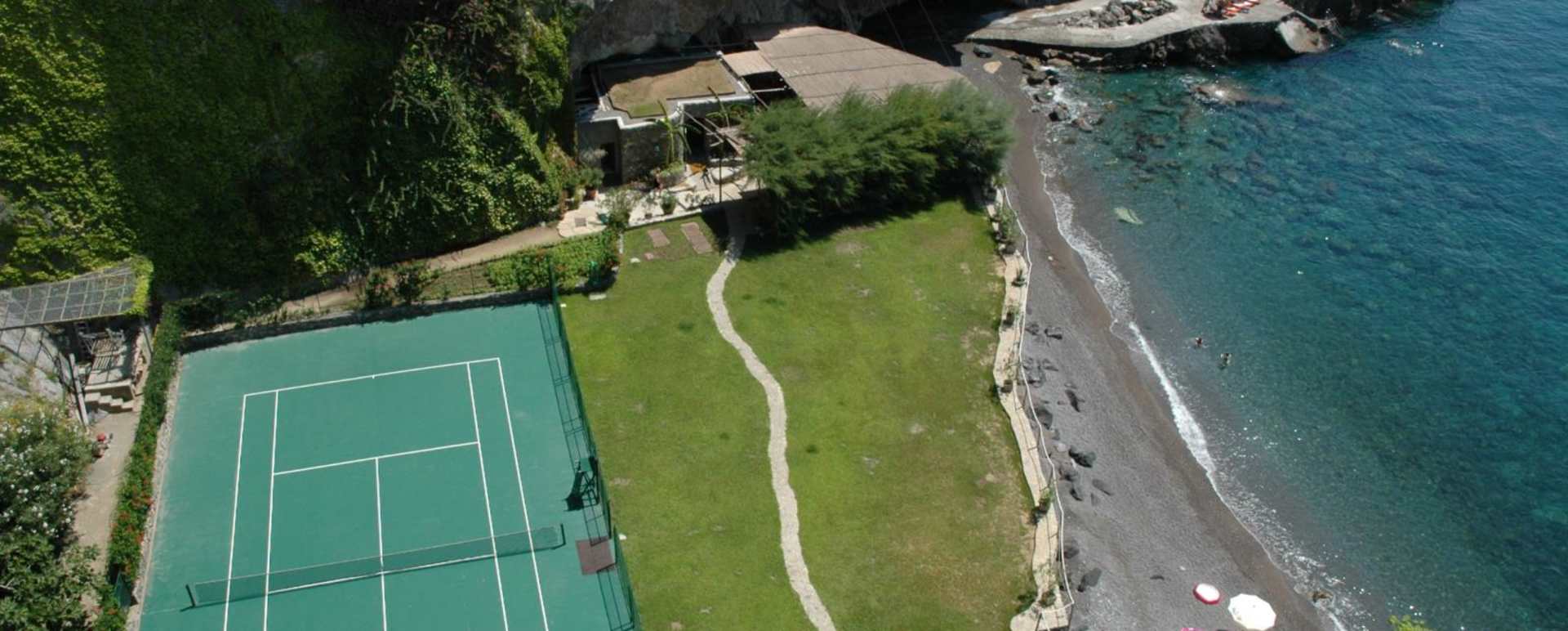 Tennis Court 
