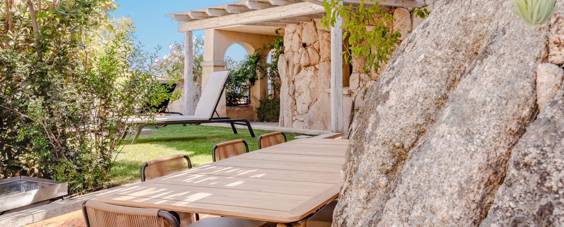 outdoor seating  
