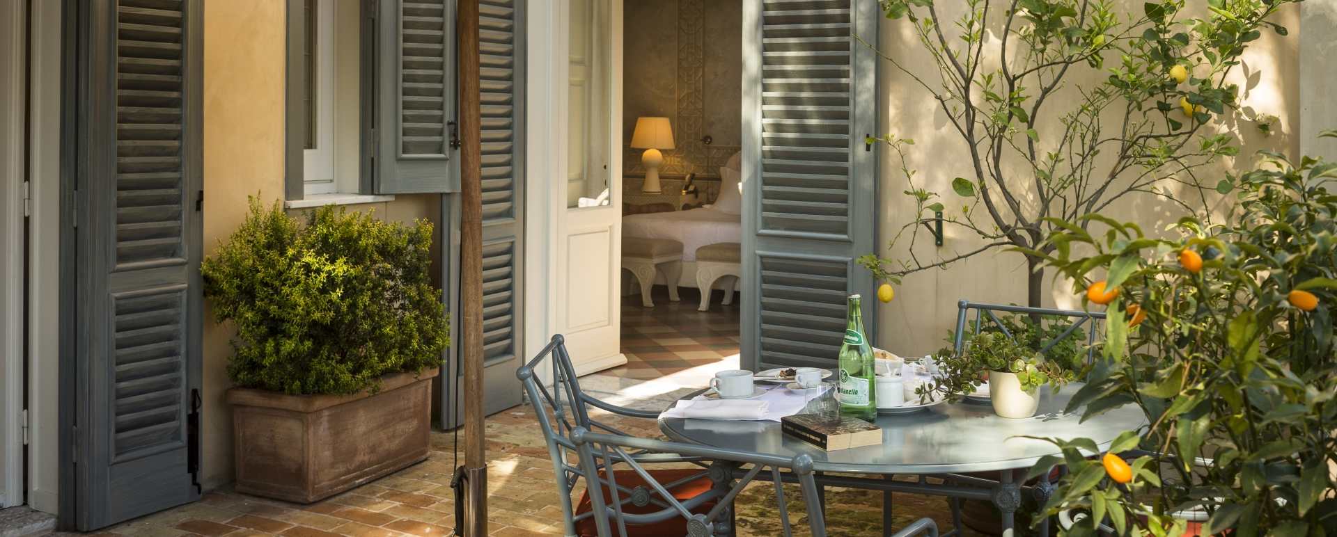 Sofia Suite Patio 