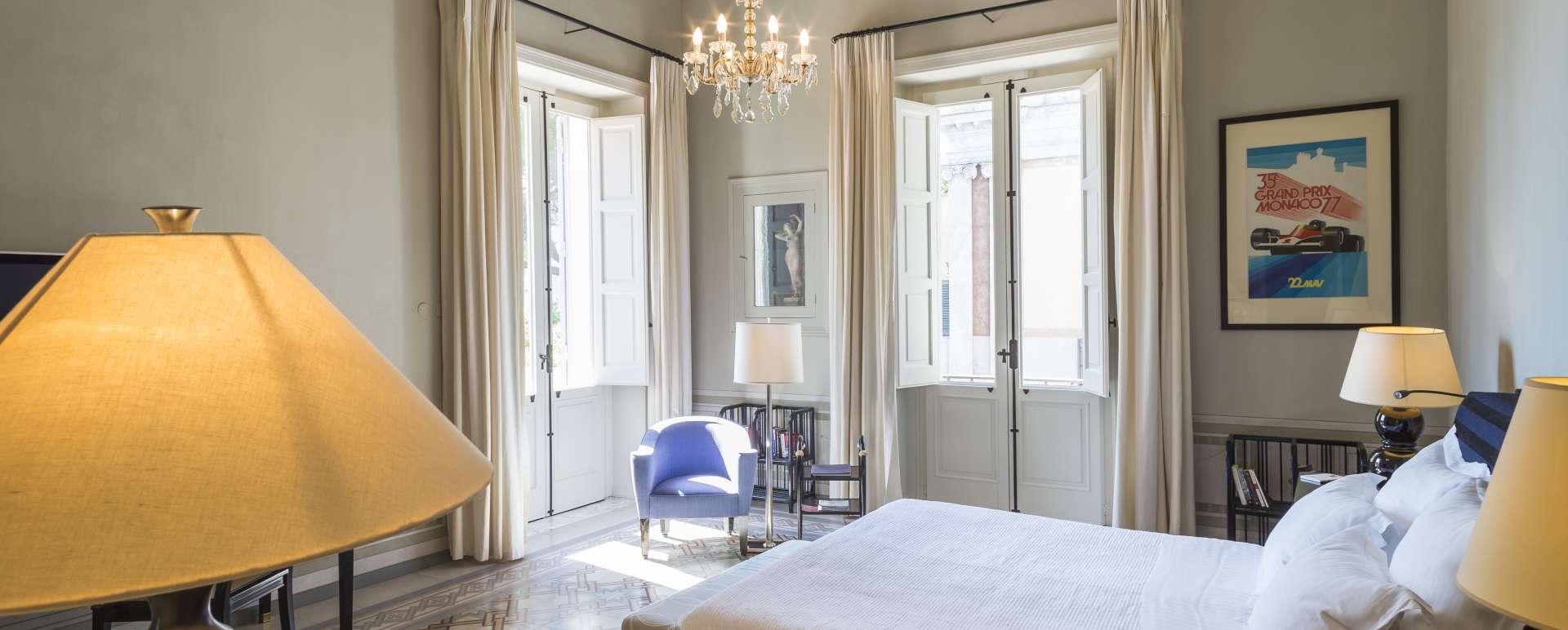 Roman Suite 