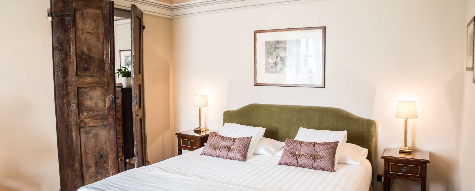 Guest room