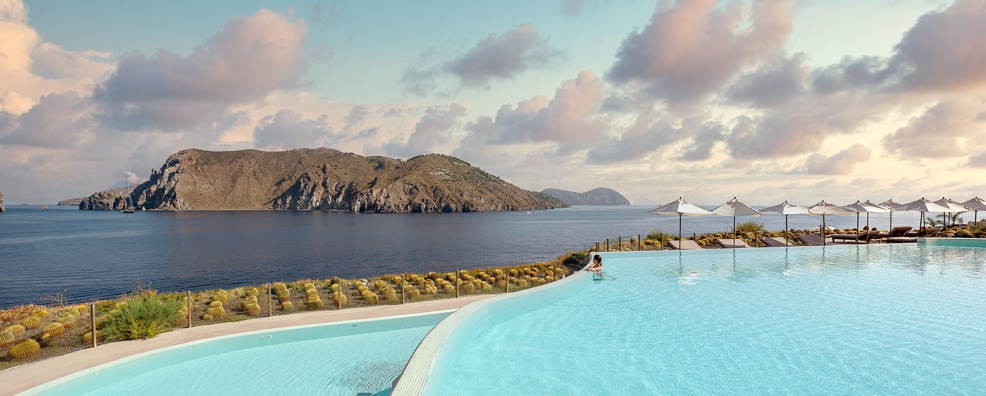 Infinity Pool 