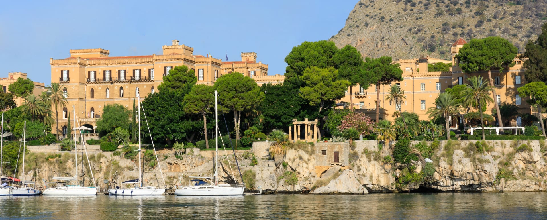VillaIgiea-Exterior 