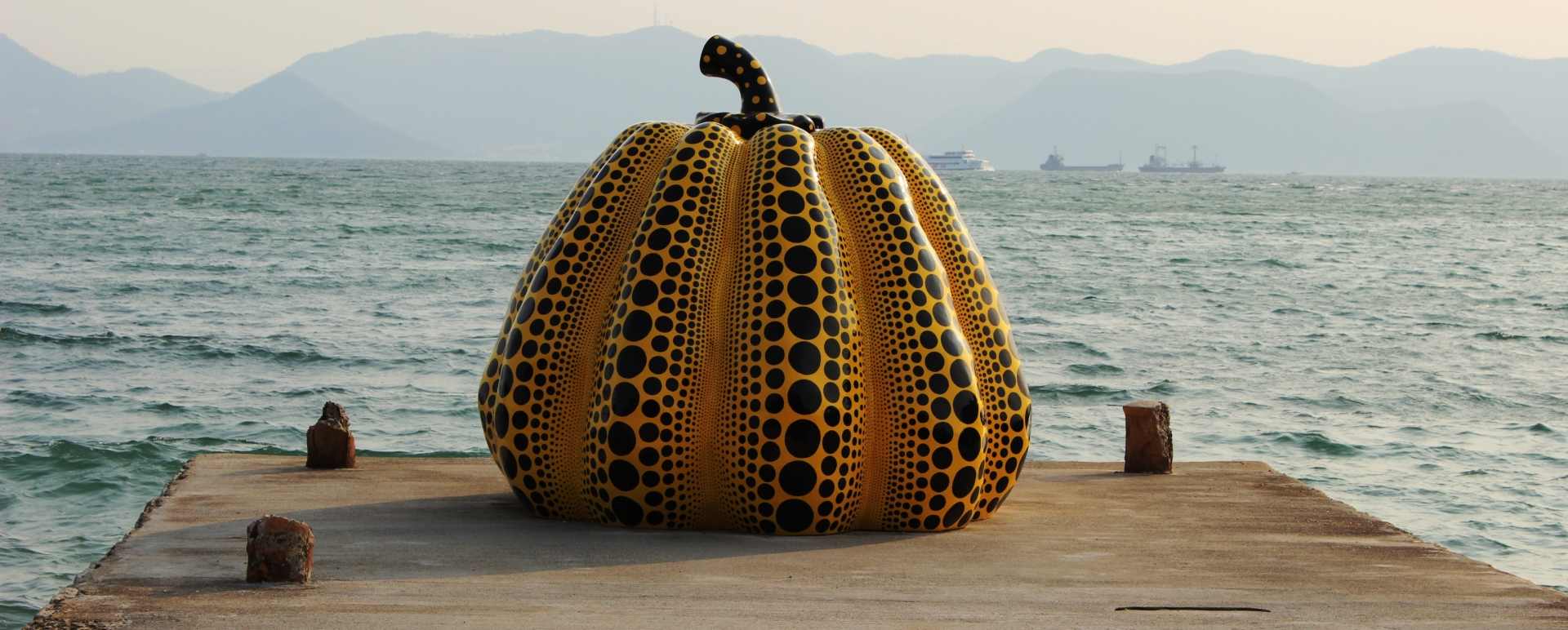 Yellow Pumpkin - Benesse House