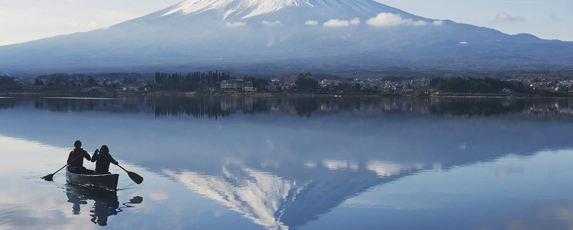 Lake Kawaguchi - Hoshinoya Fuji