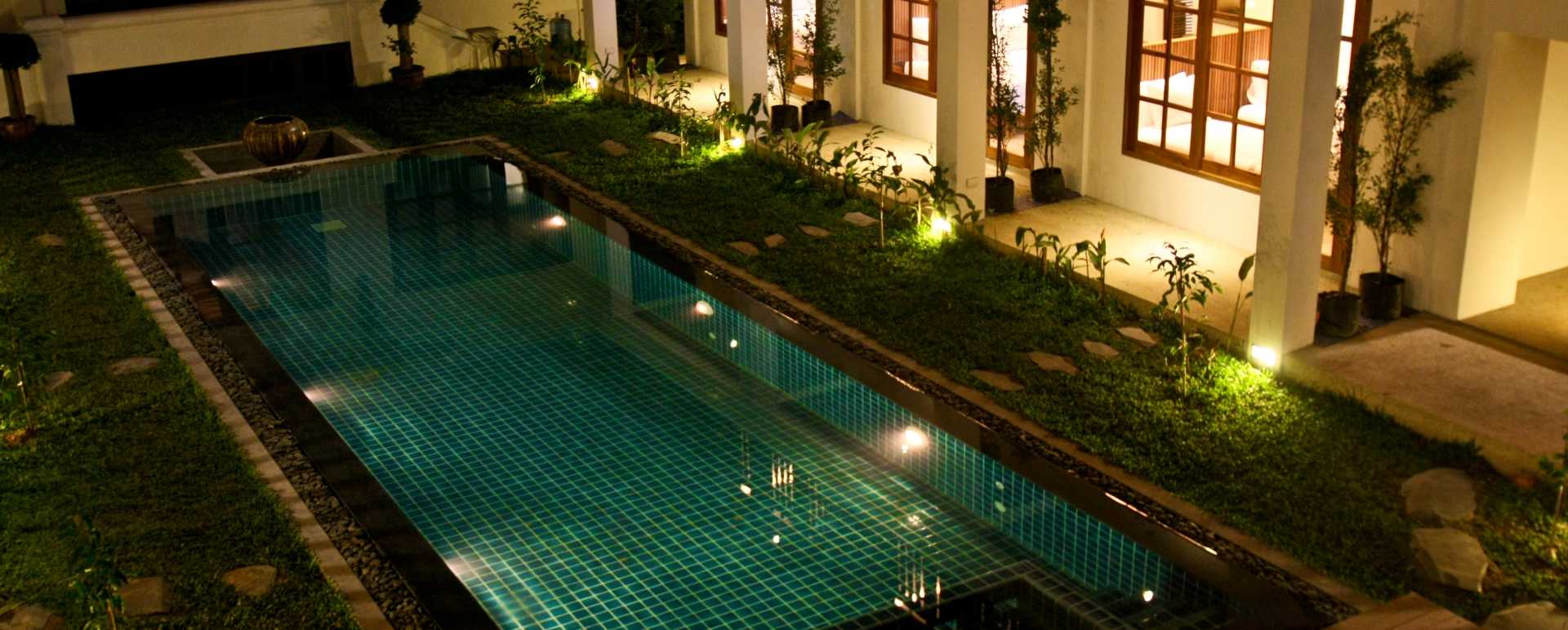 View on to Pool - Le Sen Boutique 