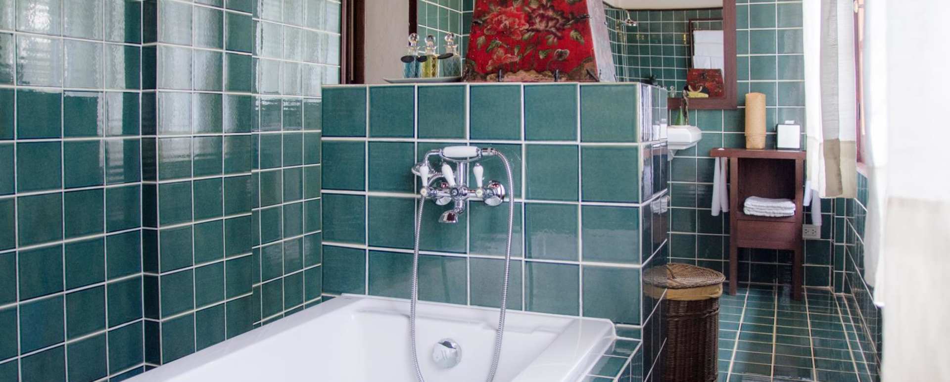 Bathroom, Satri House