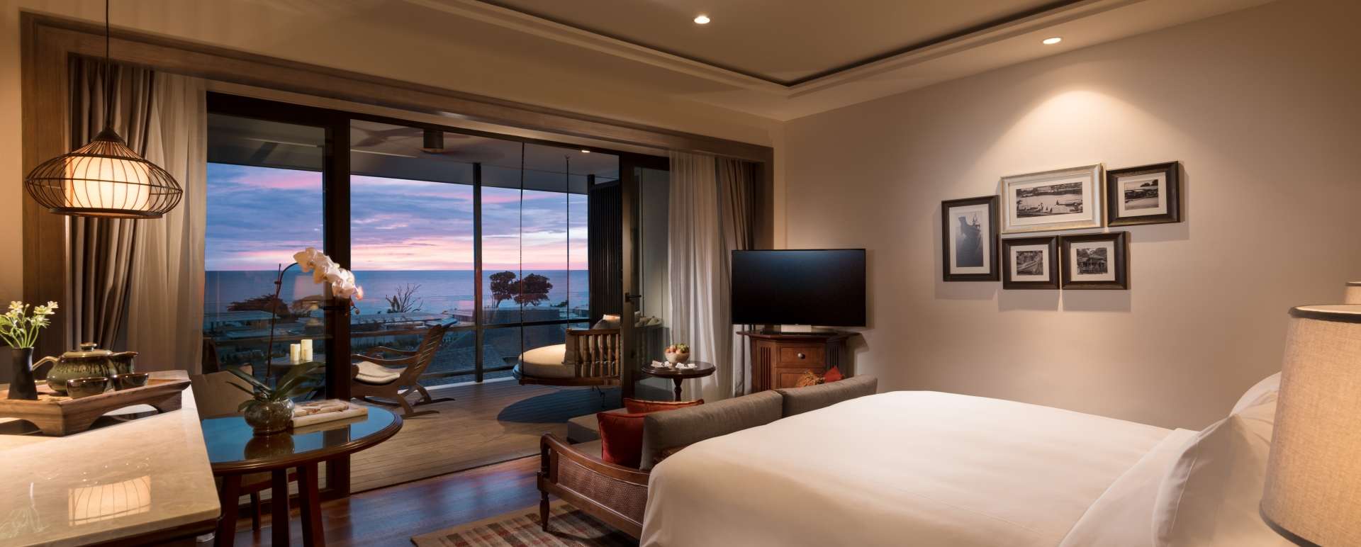 Deluxe Sea View Room 