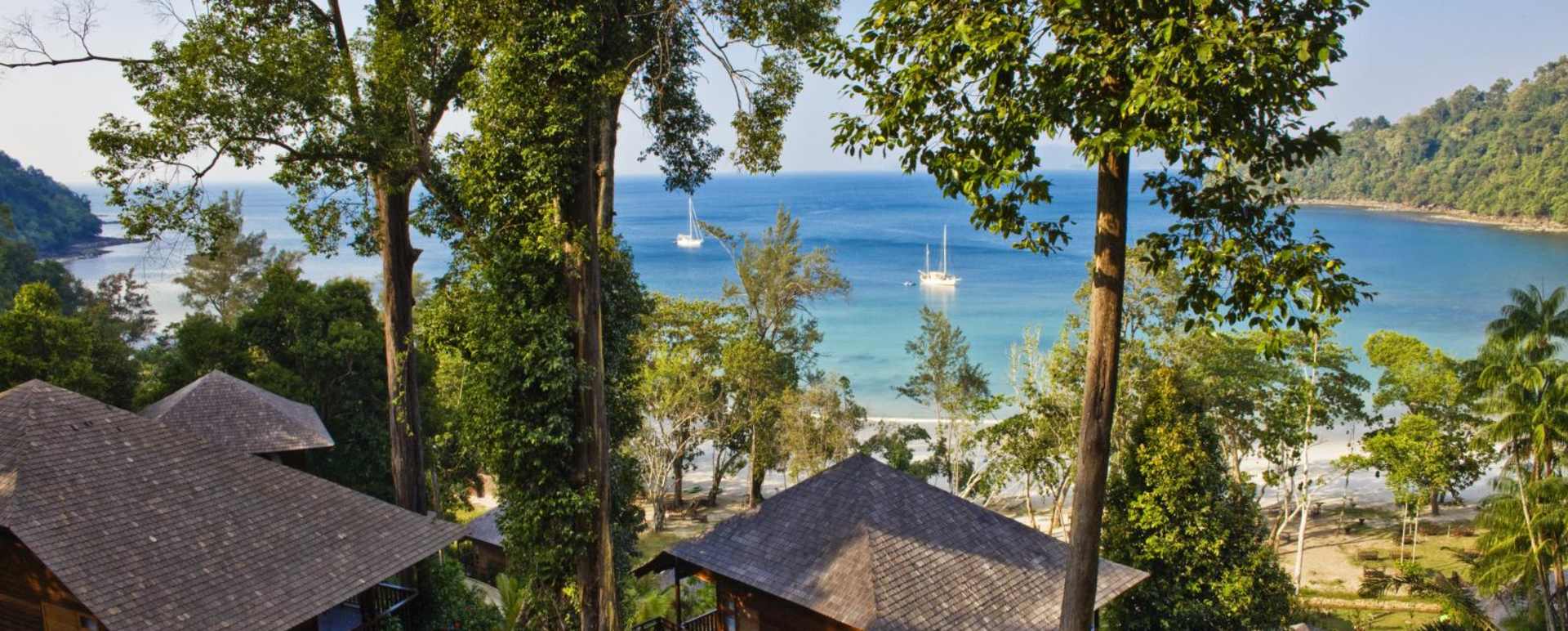 Villas - Bunga Raya Island Resort