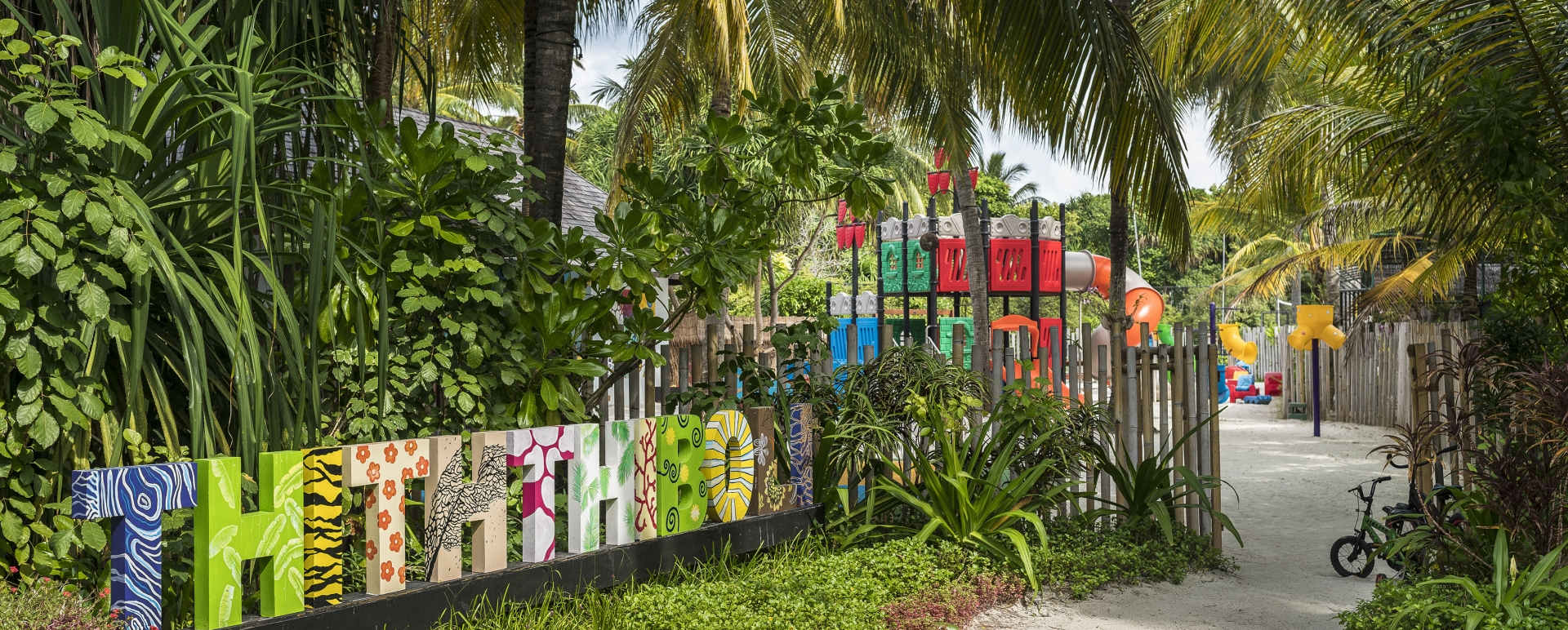 Kids Club - Anantara Kihavah Maldives Resort