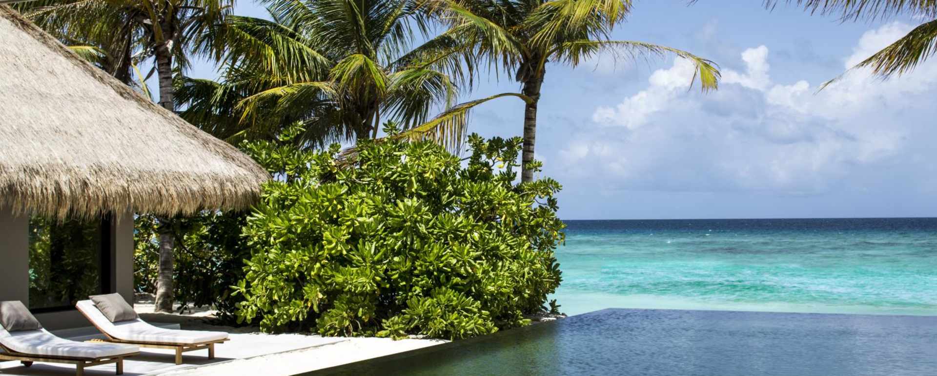 Island villa pool  - Cheval Blanc Randheli