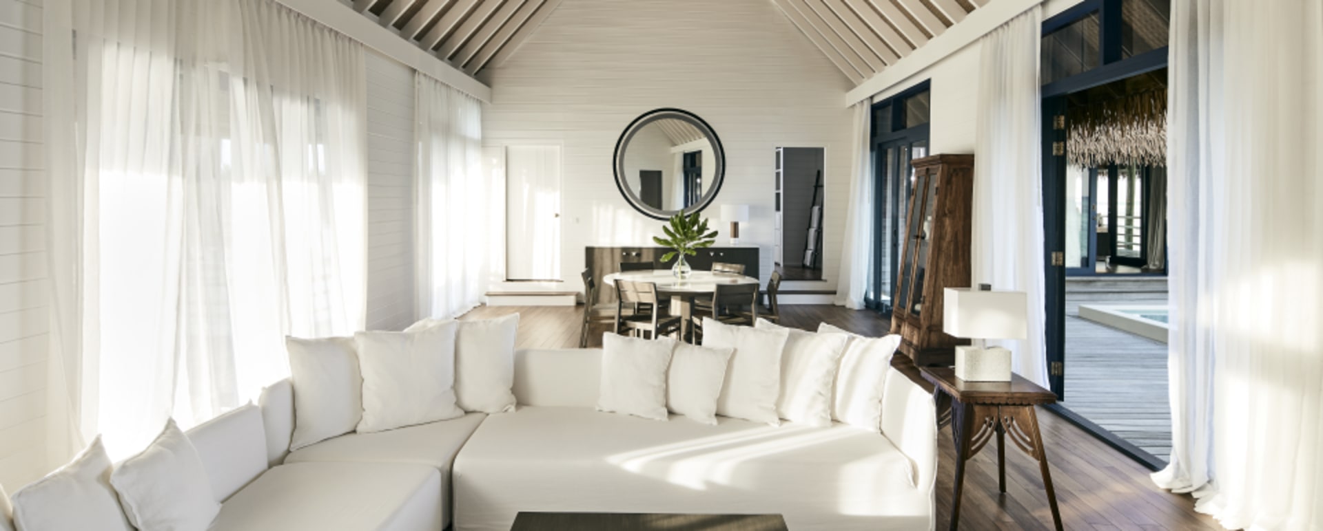 lounge water villa 