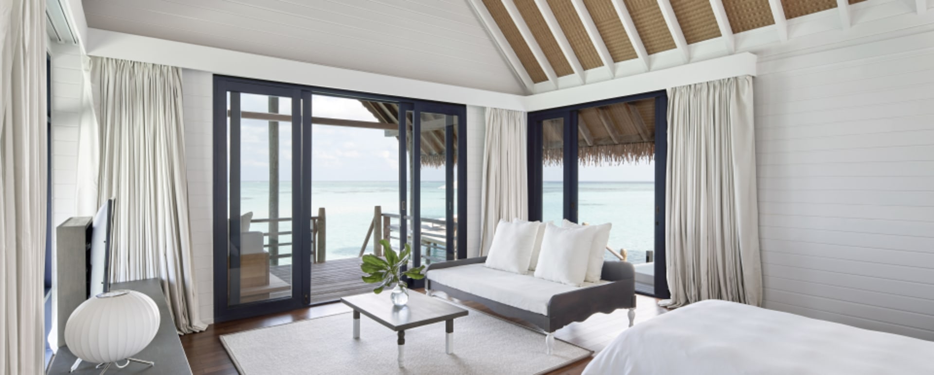 Water VillaSecon bedroom 