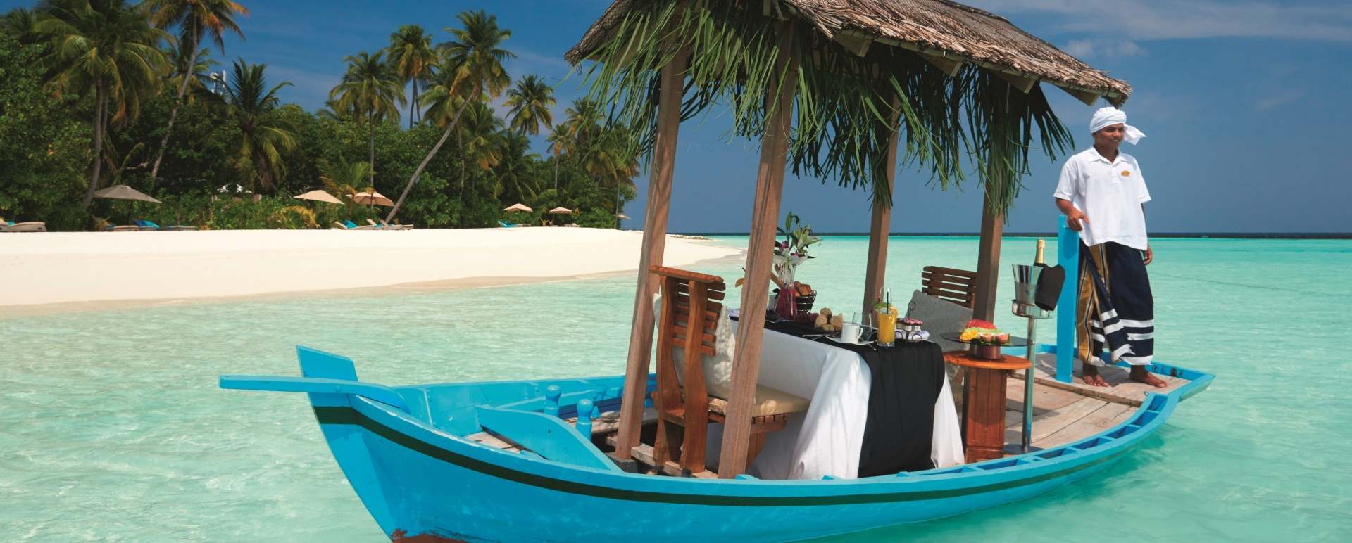 Breakfast dhoni - Constance Halaveli Resort