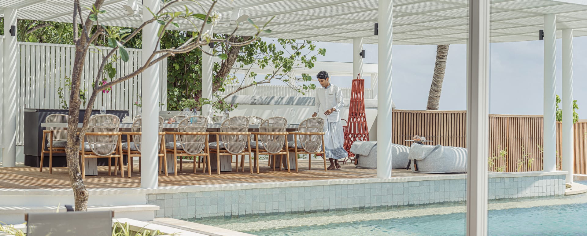 Three-bedroom Kuda Estate  Outdoor Dining 