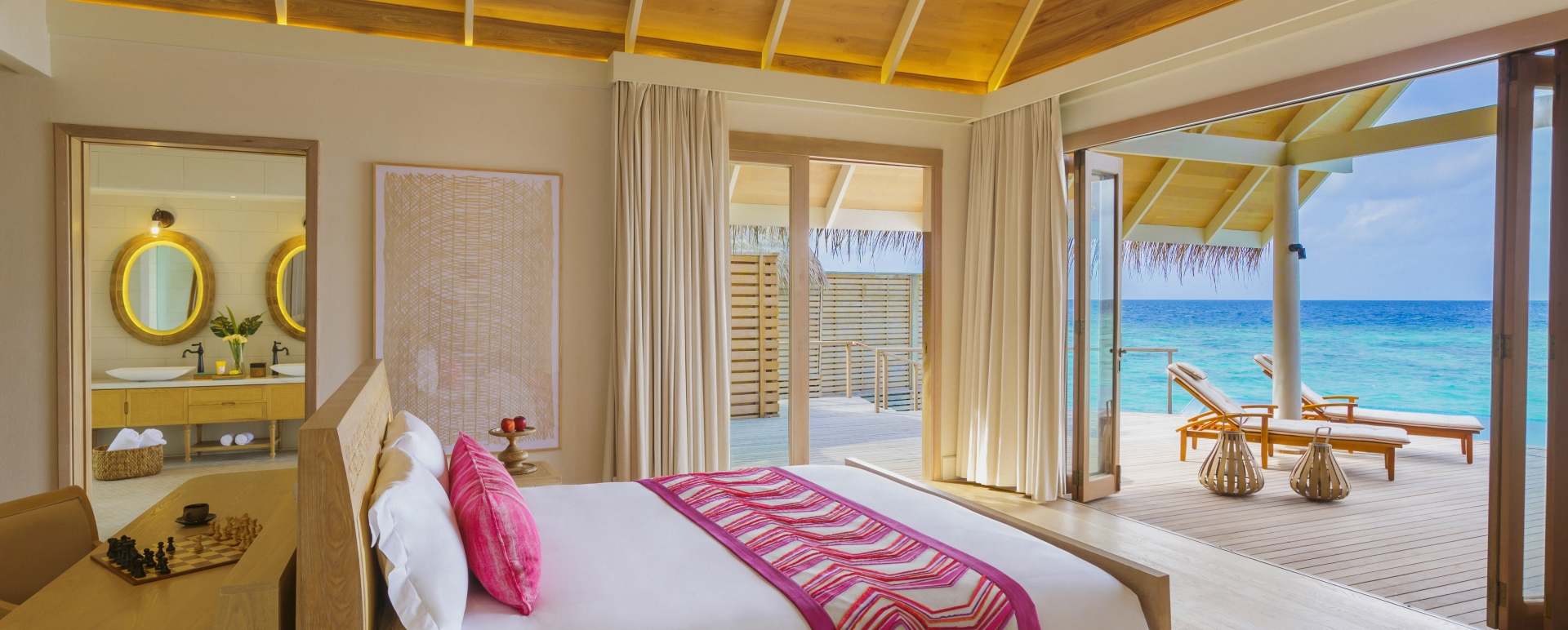 Water Pool Villa Interior - Milaidhoo
