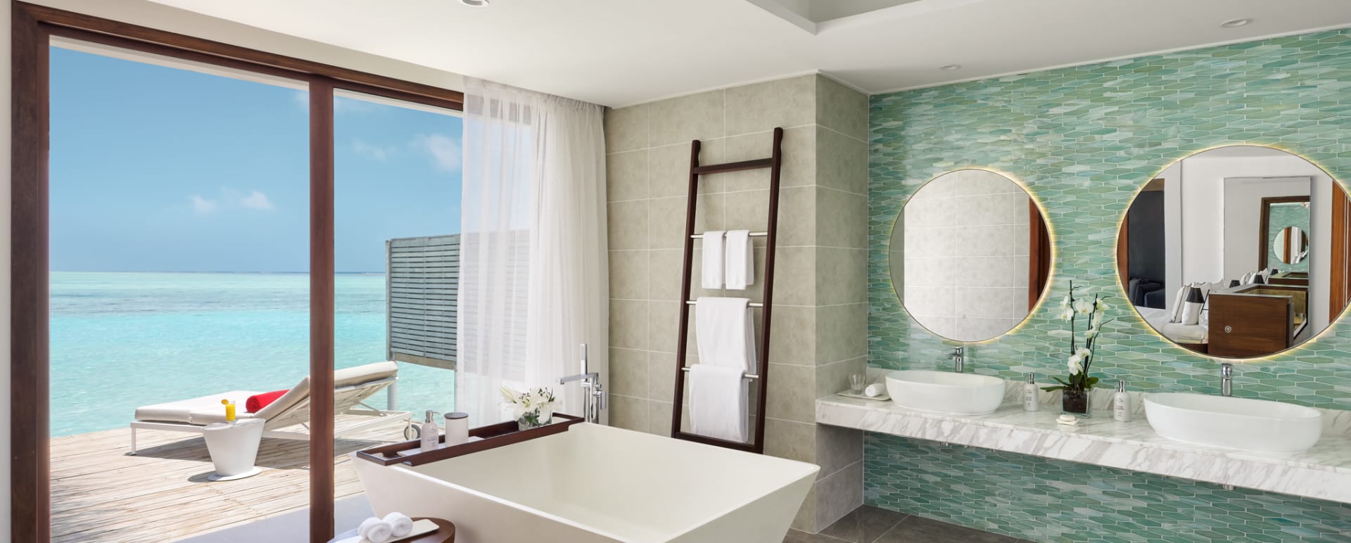Over Pool Villa Bathroom 