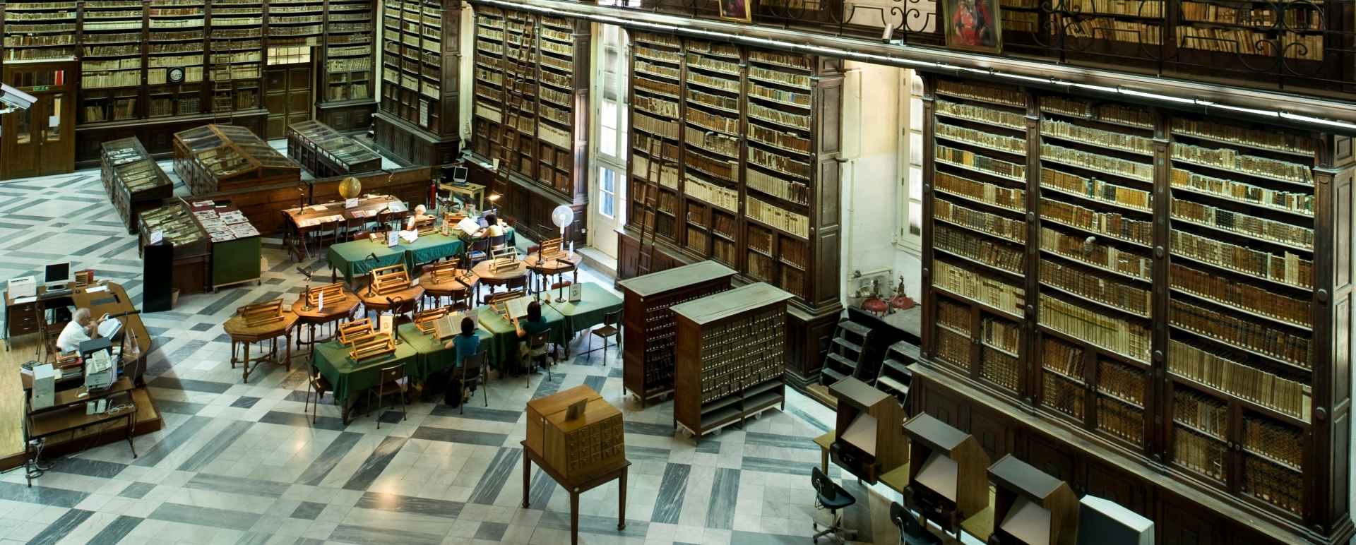 Private tour of the National Library of Malta