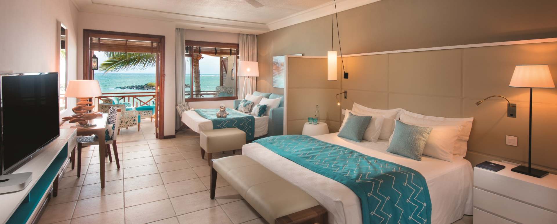 Junior Suite Bedroom Seaview - Constance Belle Mare Plage