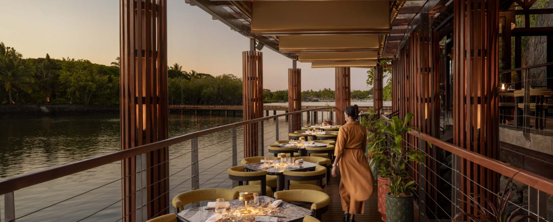 Dining terrace 