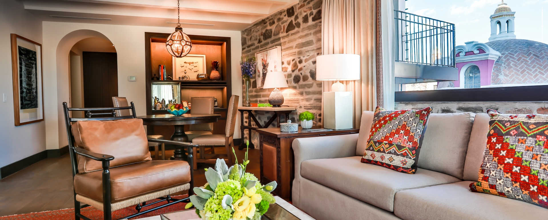 Premier Suite with Balcony 