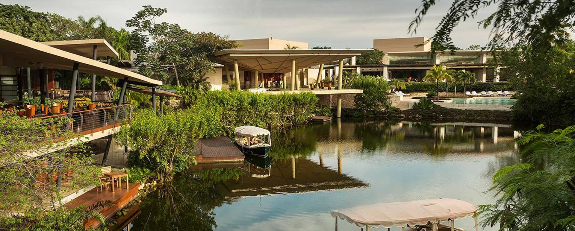 Lobby and Lagoon 