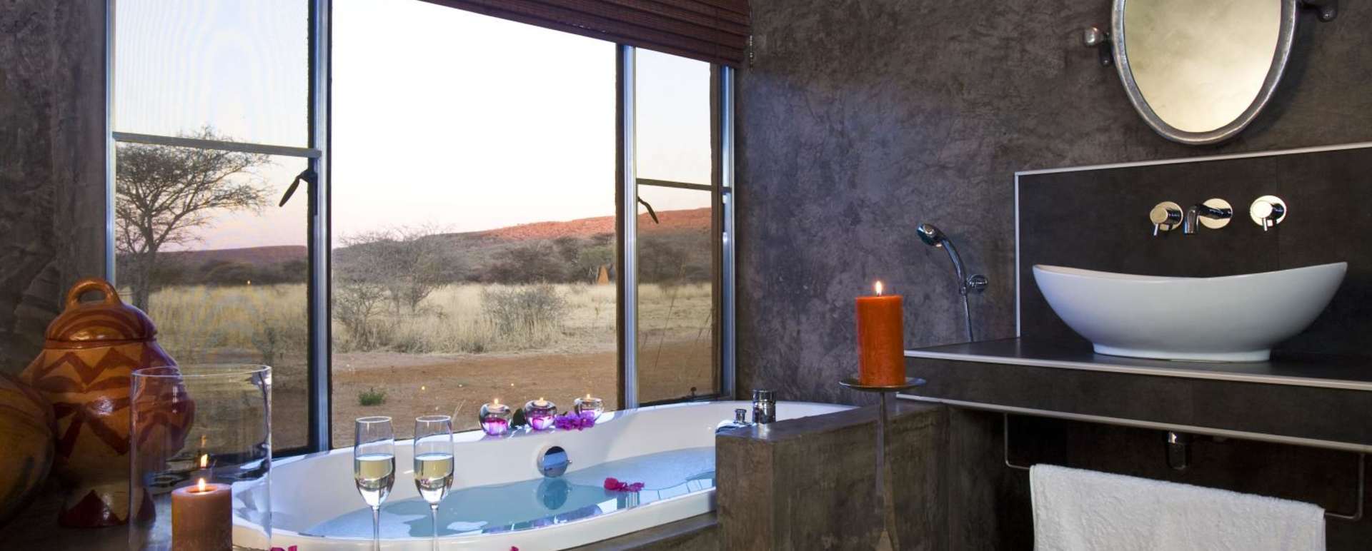 Bathtime Bliss - Okonjima