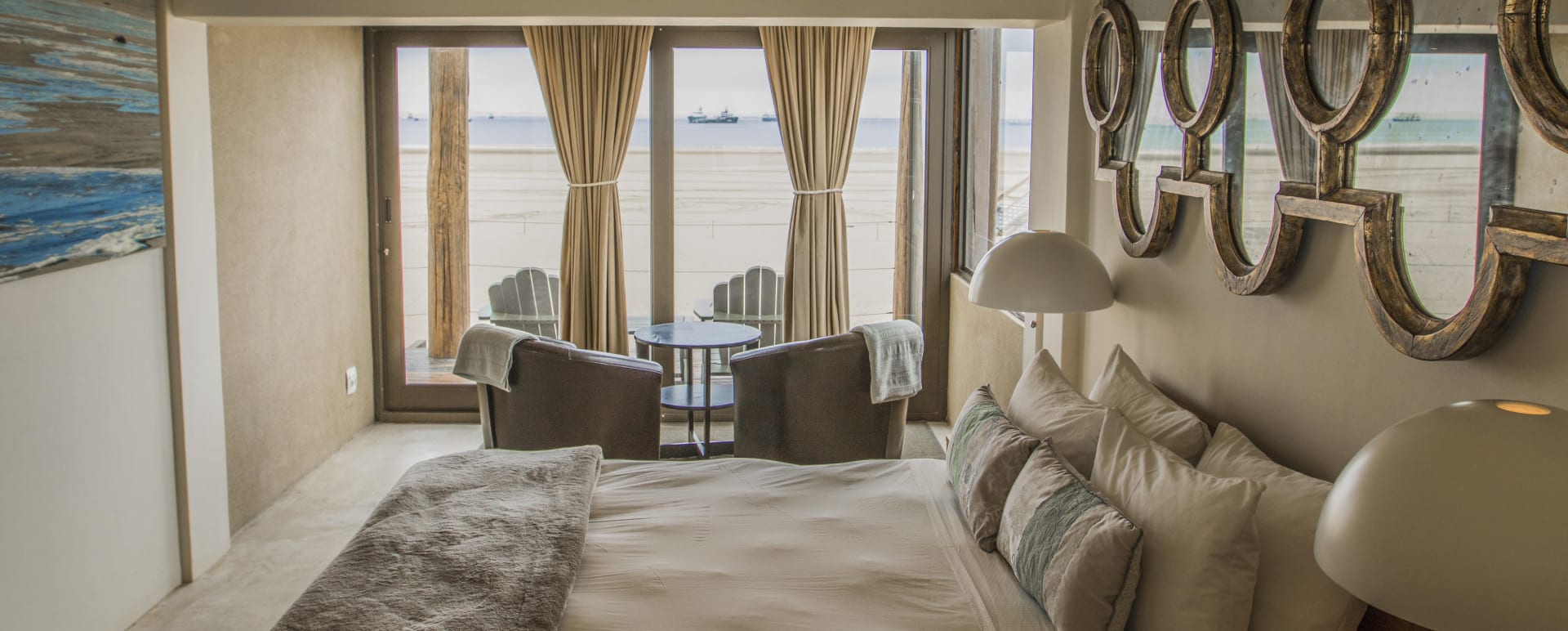 Lighthouse room 