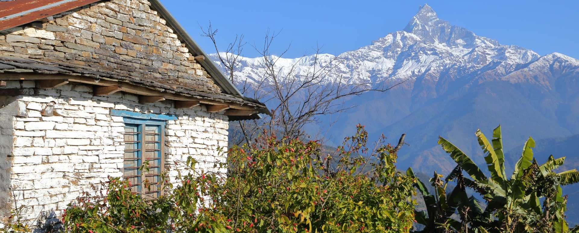 Views along Annapurna Range - Basanta Lodge 