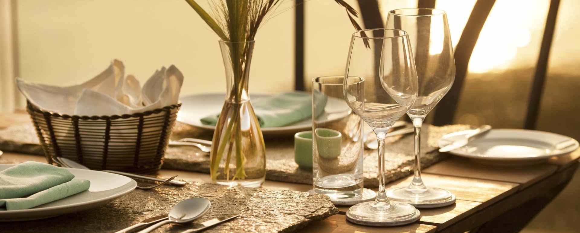 Unique Dining Experiences - Meghauli Serai