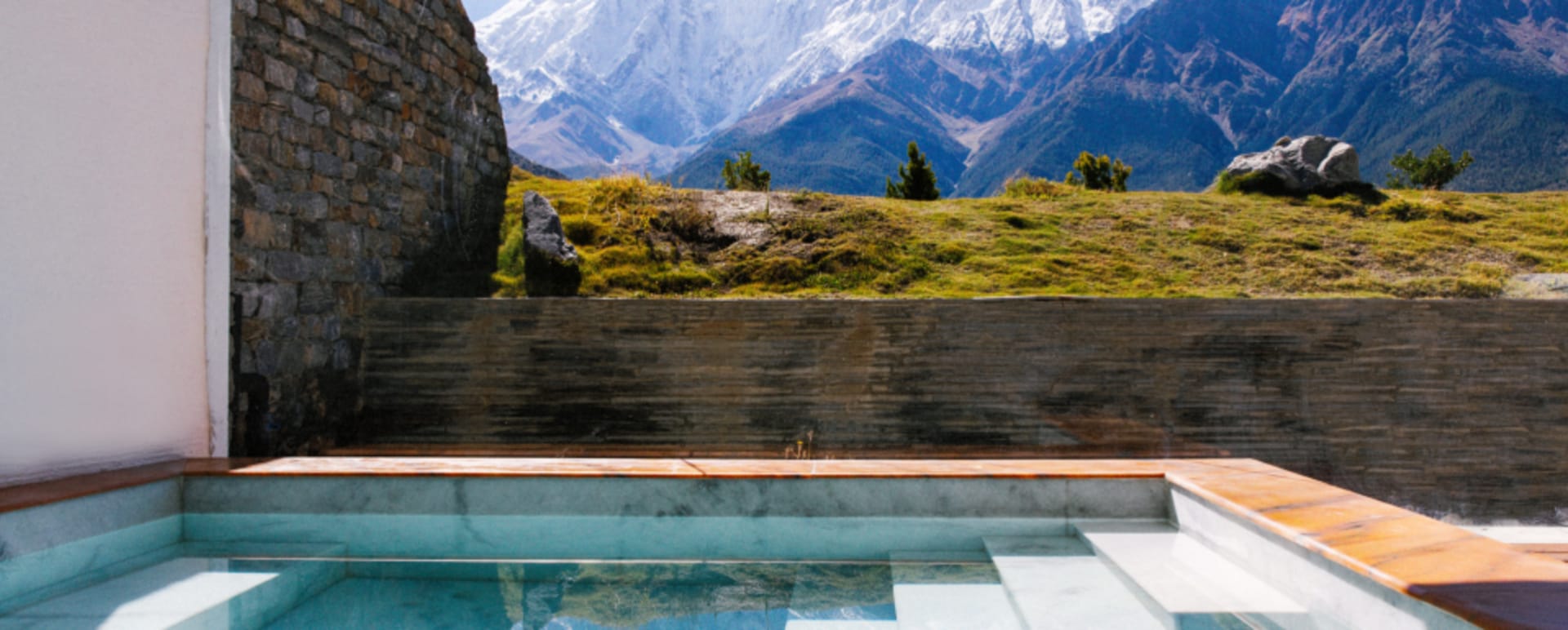 Wellness Pool - Shinta Mani Mustang 