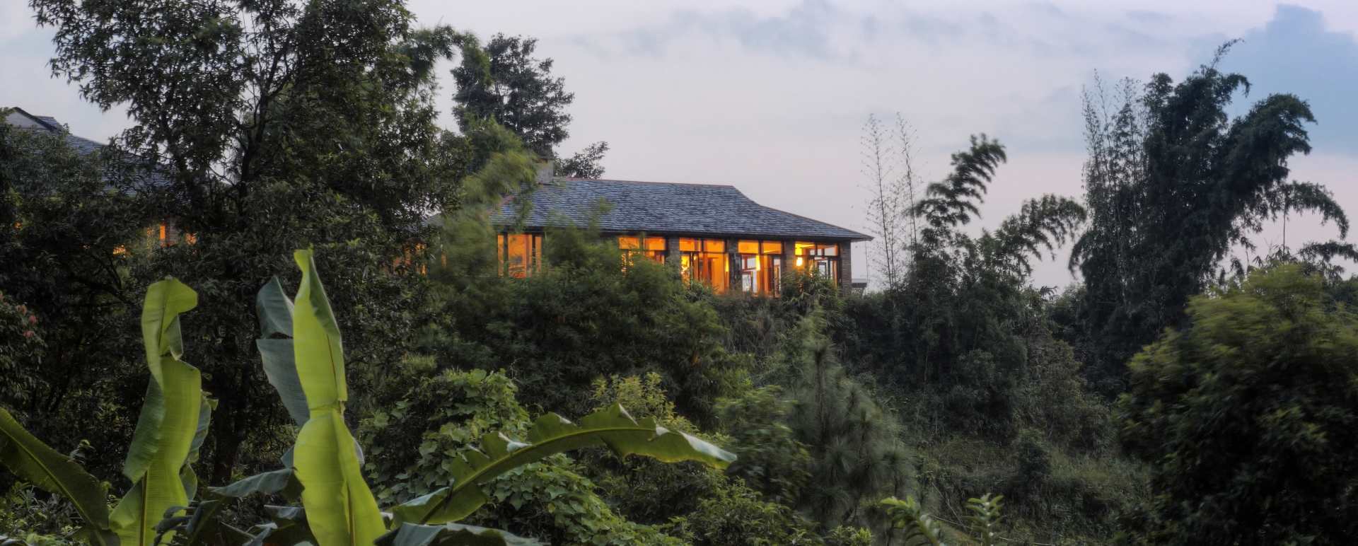Dining Room - Tiger Mountain Pokhara Lodge
