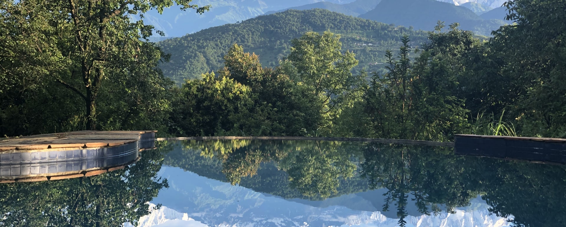 Pool  Mountains  