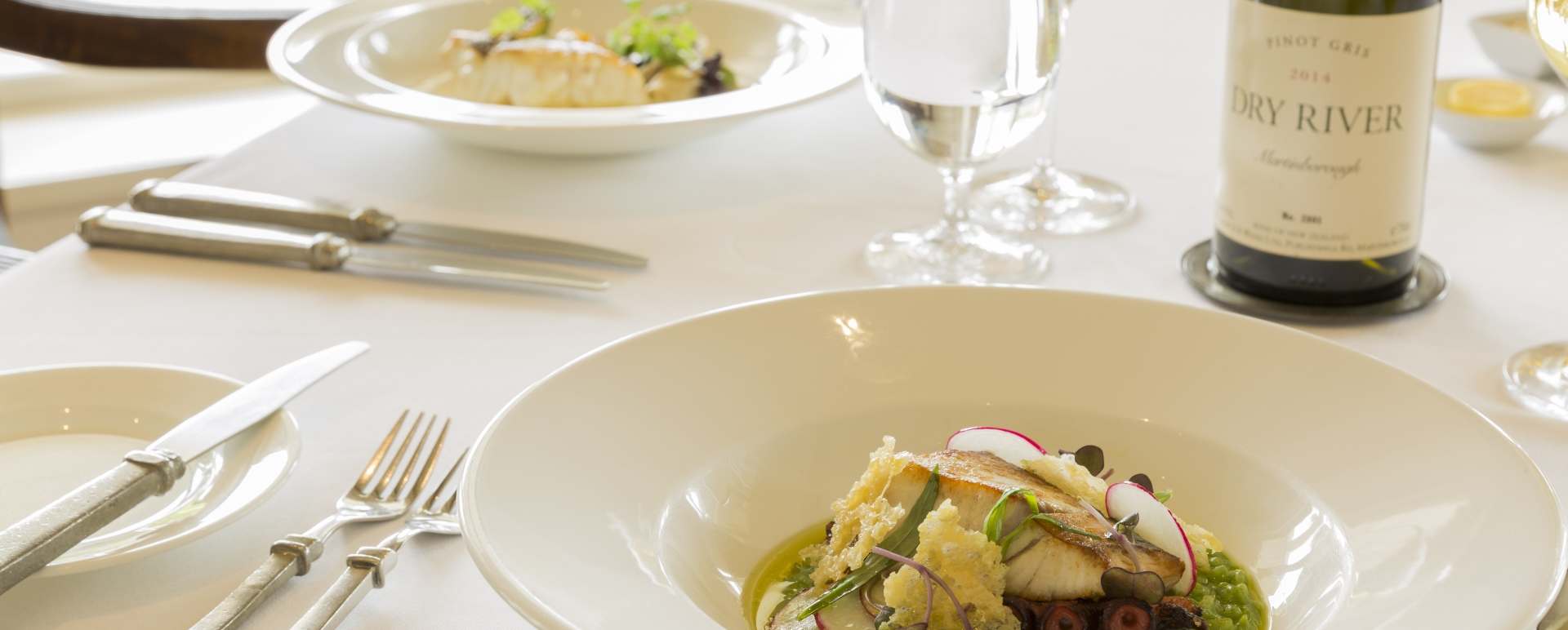 Dining - Kauri Cliffs 