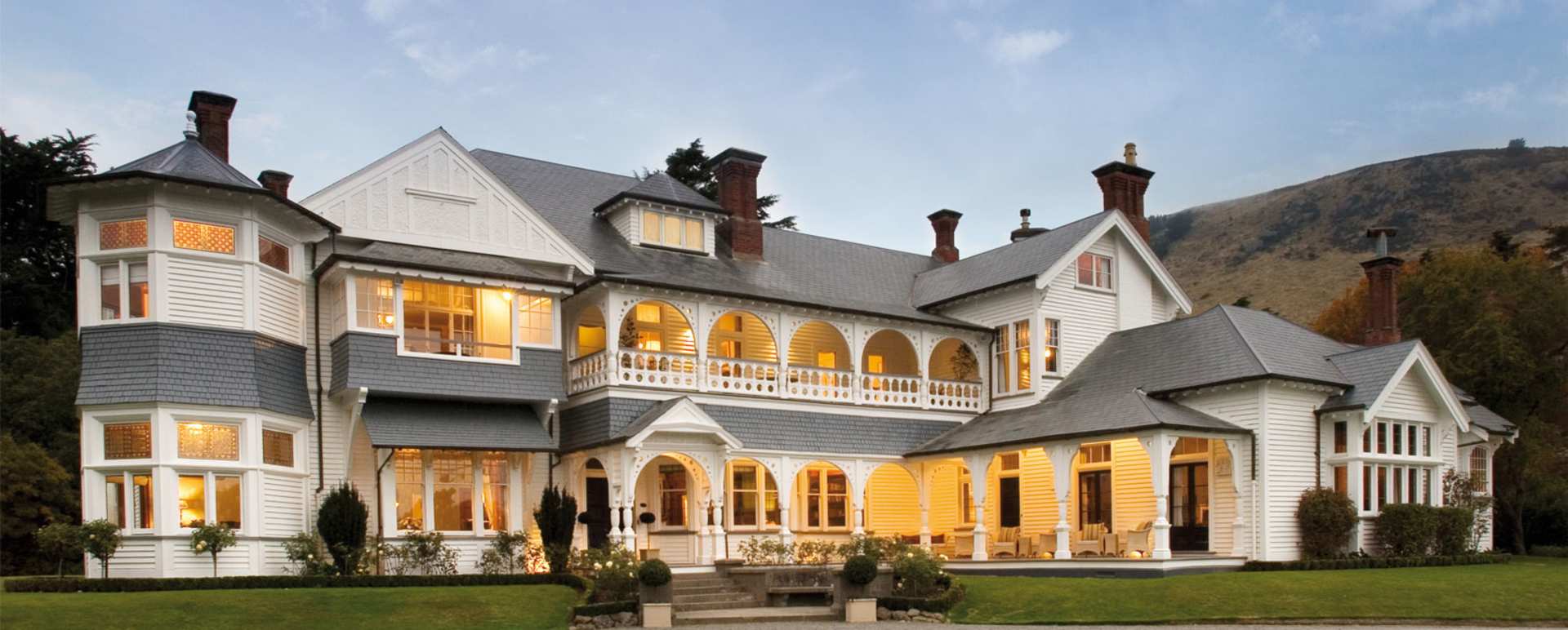 Lodge at dusk - Otahuna Lodge