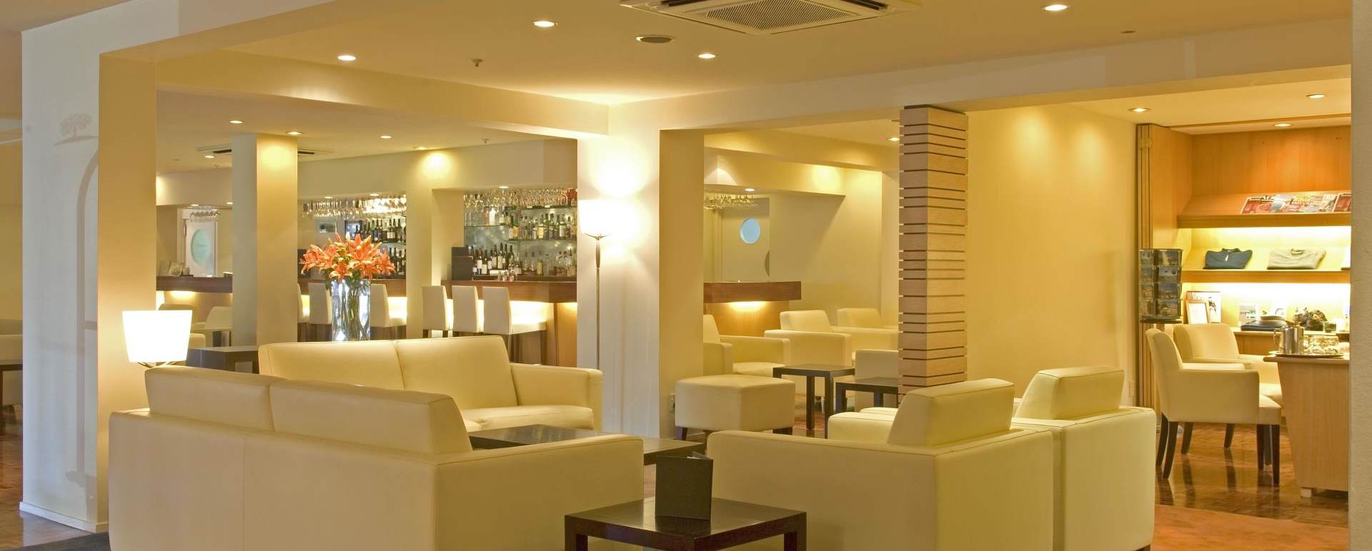 Guest Lobby - The George