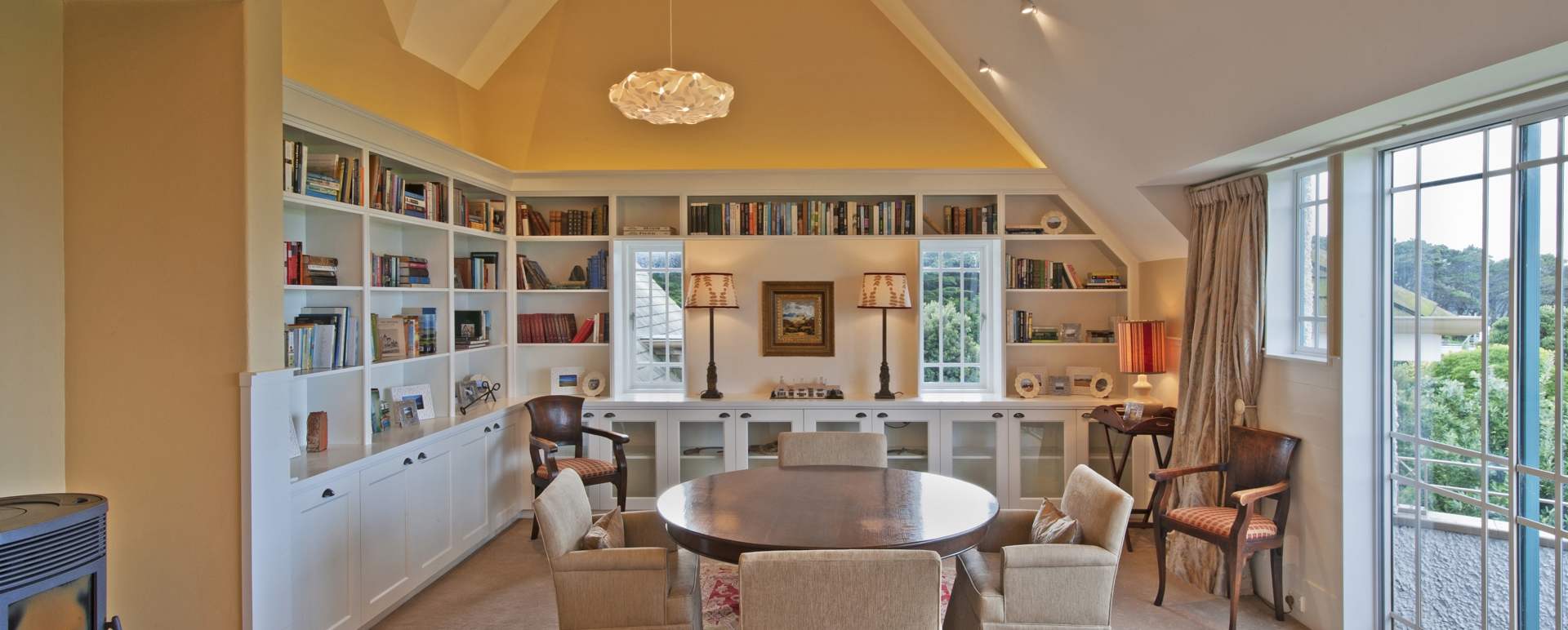 Upstairs Library - Wharekauhau 