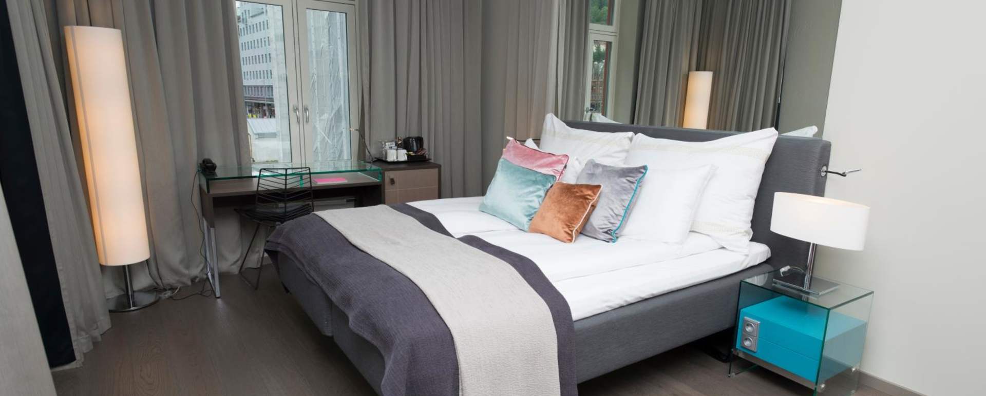 Deluxe King  - Clarion Collection Hotel Admiral