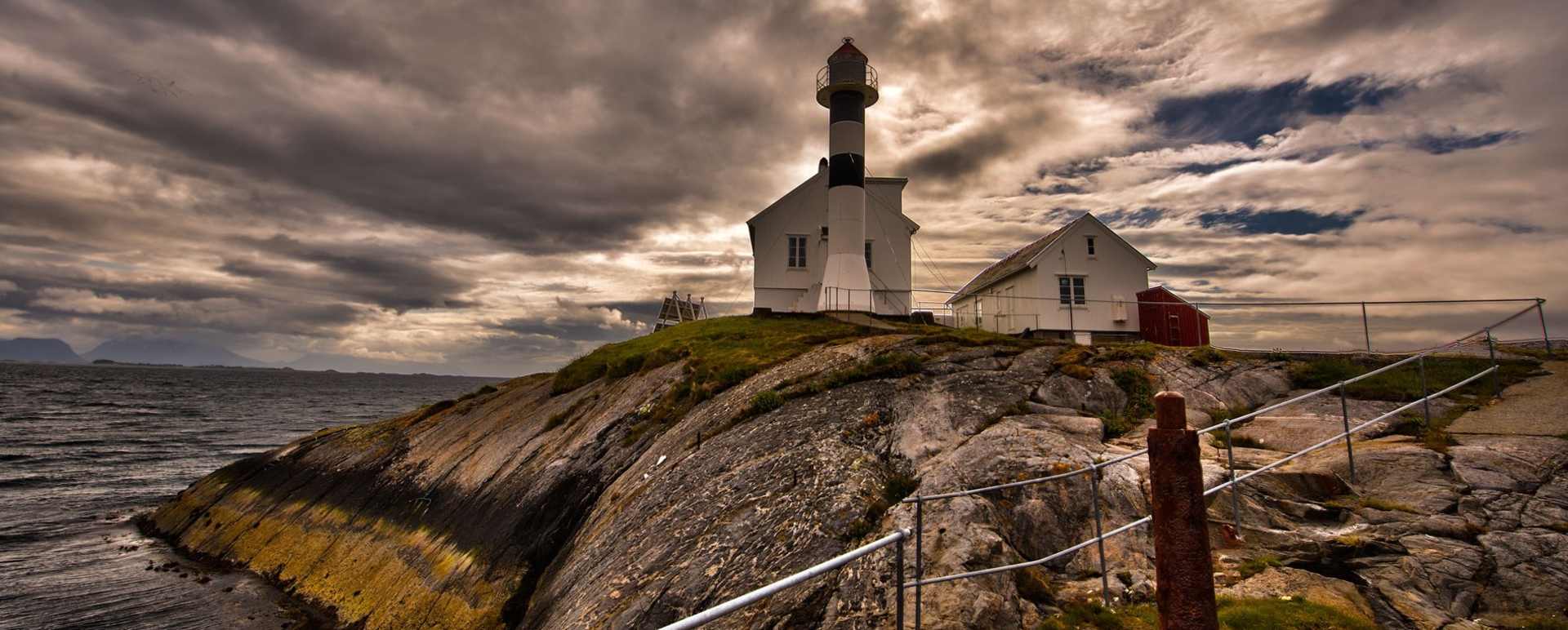 Flatlesa Lighthouse