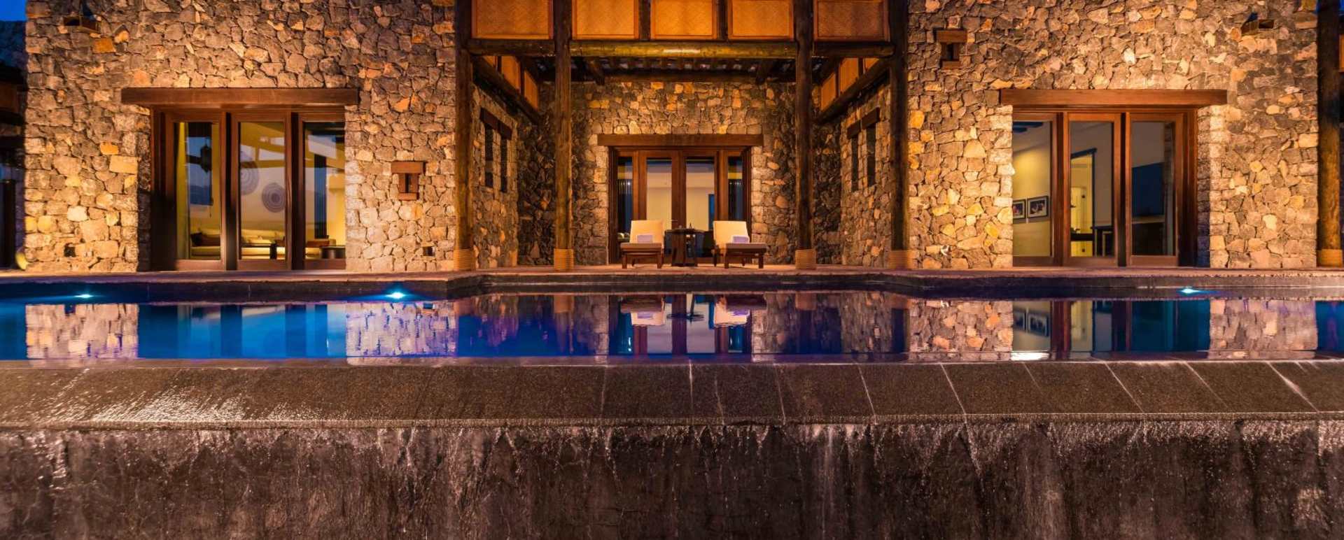 Cascading Pool - Alila Jabal Akhdar